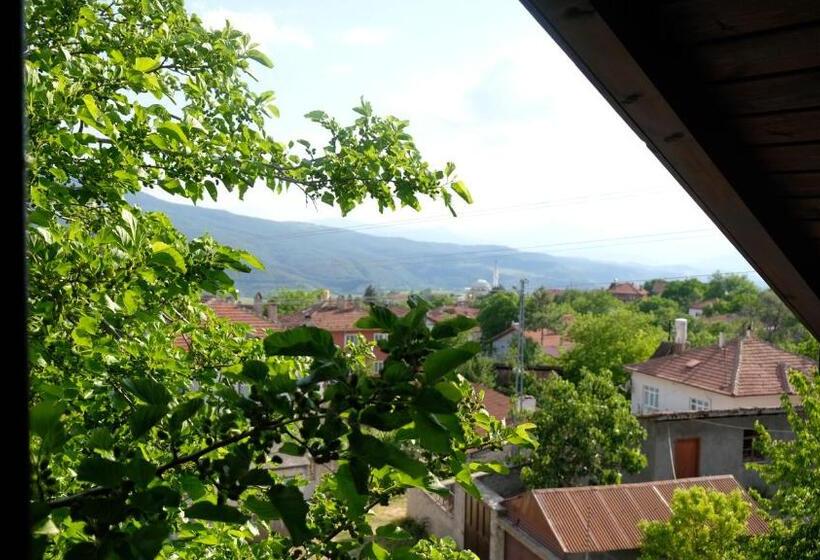 디럭스 스튜디오, Konak Bi̇ndalli
