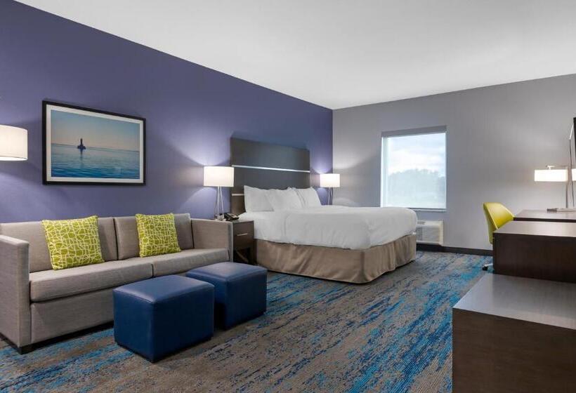 Люкс Кровать Кинг, Comfort Inn & Suites Adrian
