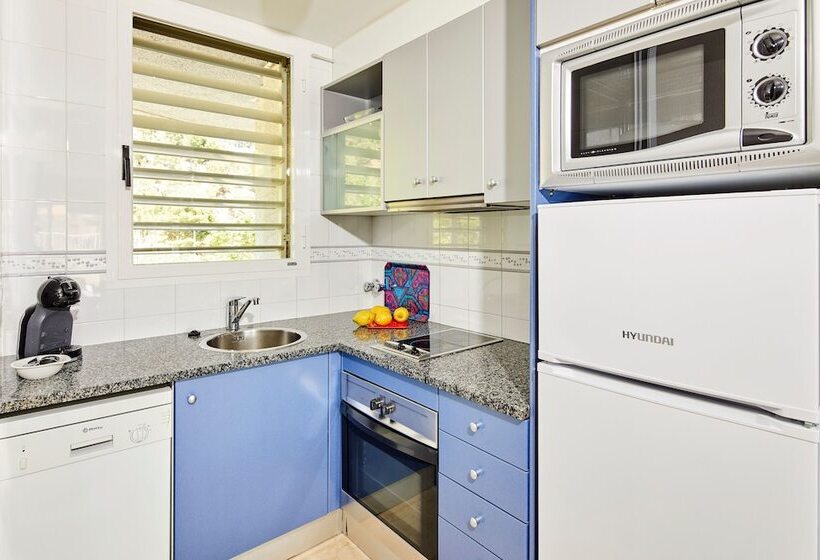 Апартаменты 2 спальни Вид на Бассейн, Apartamentos Centremar