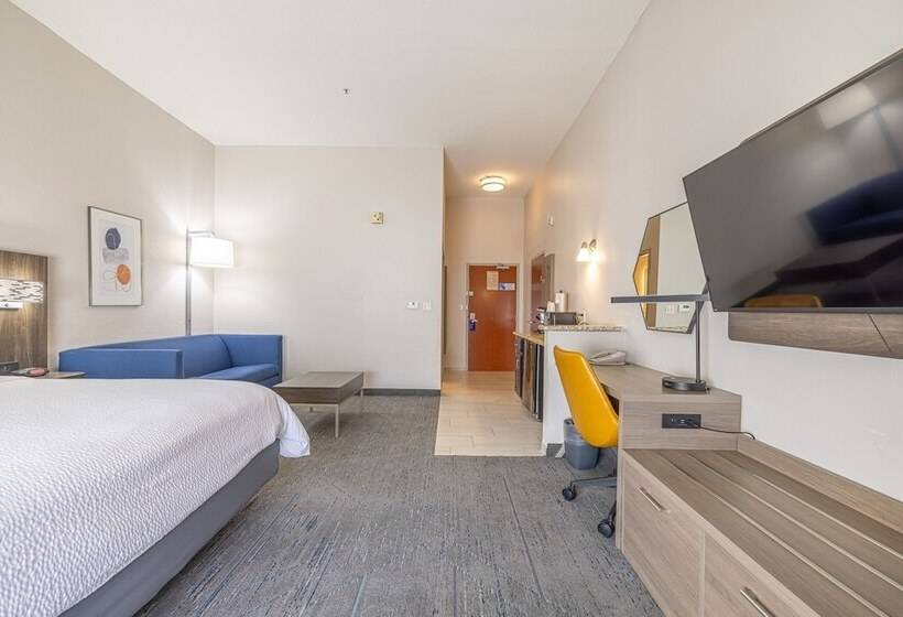 سوئیت برای معلولان, Holiday Inn Express & Suites College Station, An Ihg