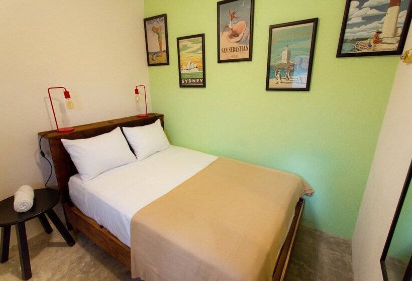 חדר בסיסי חדר אמבטיה משותף, Selina Cancun Downtown