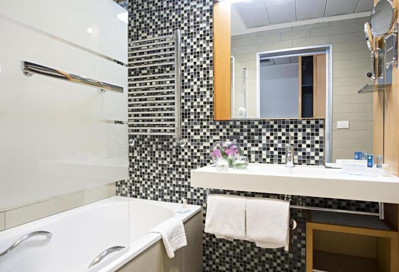 اتاق استاندارد, Novotel Roma Eur