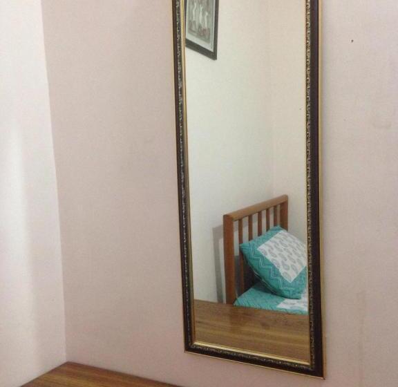 Quarto Economy Individual, Blue King