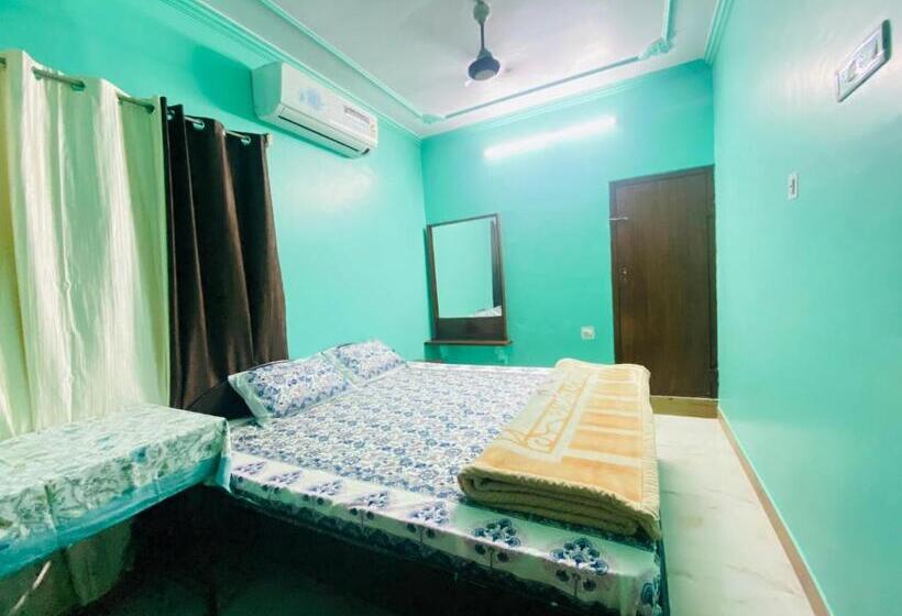 Quarto Deluxe, Blue King