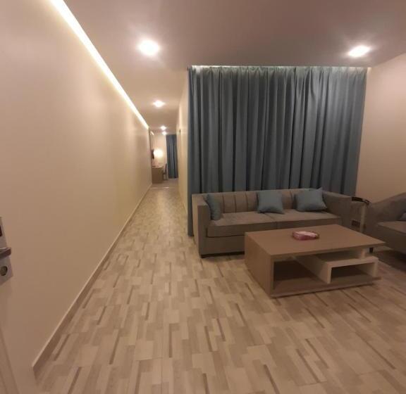스탠다드 스튜디오, Al Anoud & Aljawhara Apartments