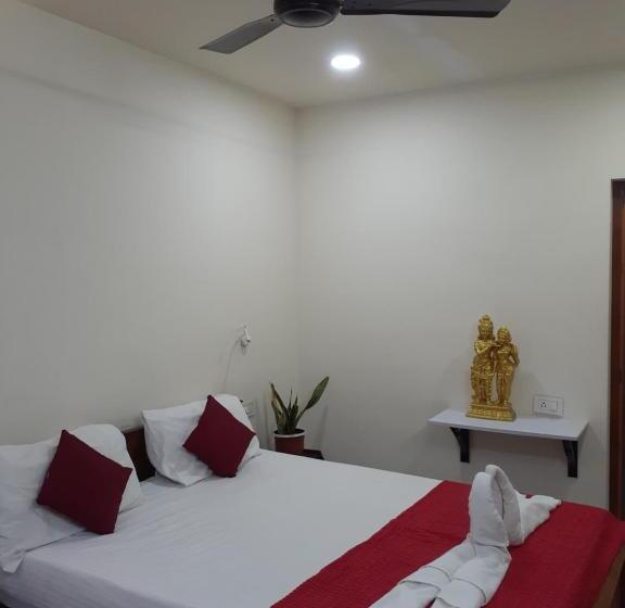 اتاق لوکس, Nature Villa Kochi