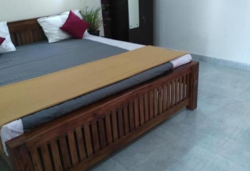 סוויטת ג'וניור דלוקס, Nature Villa Kochi