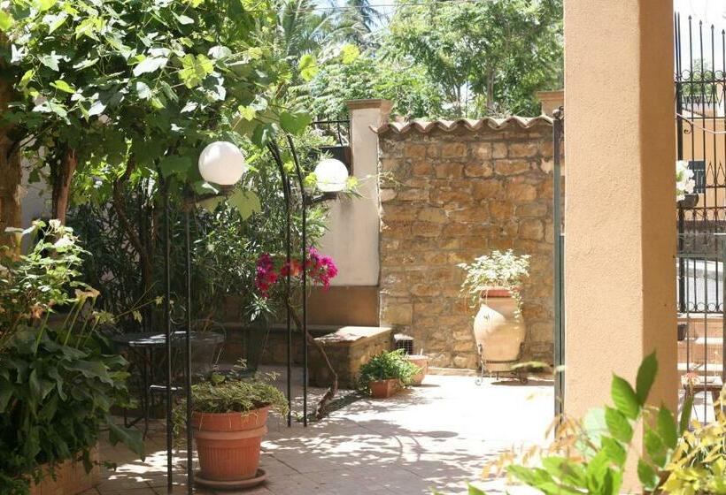 Апартаменты 1 Спальня, Appartamento A Casa Di Gesuè