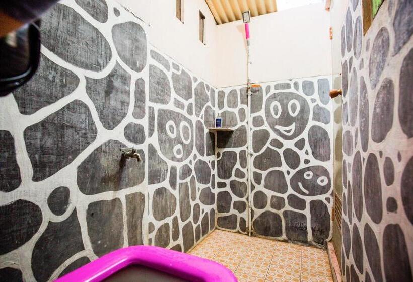 اتاق استاندارد, Gandrung Payungan Family Inn