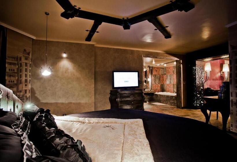 带2个卧室的公寓, Royal Castle Design & Spa