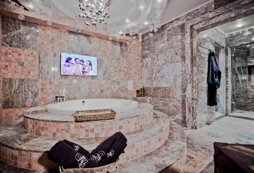 带1个卧室的公寓, Royal Castle Design & Spa
