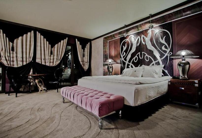Студио Стандарт Боковой Вид на Море, Royal Castle Design & Spa