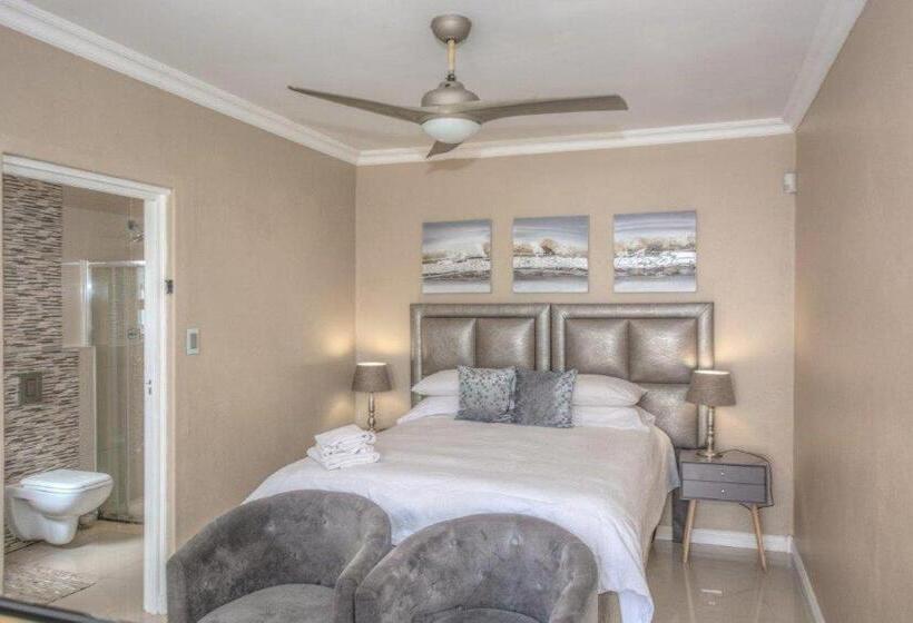 Номер Deluxe, Cashmere Suites