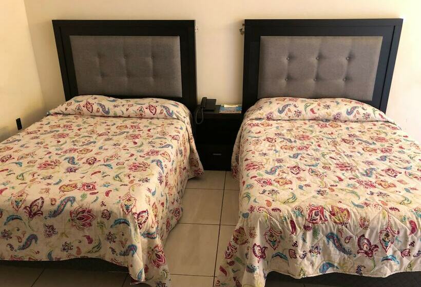 コンフォートルーム, Las Brisas Tepic