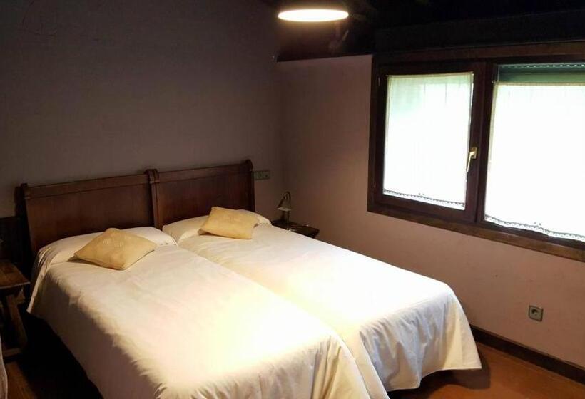 标准间, Hostal Itzalargikoborda