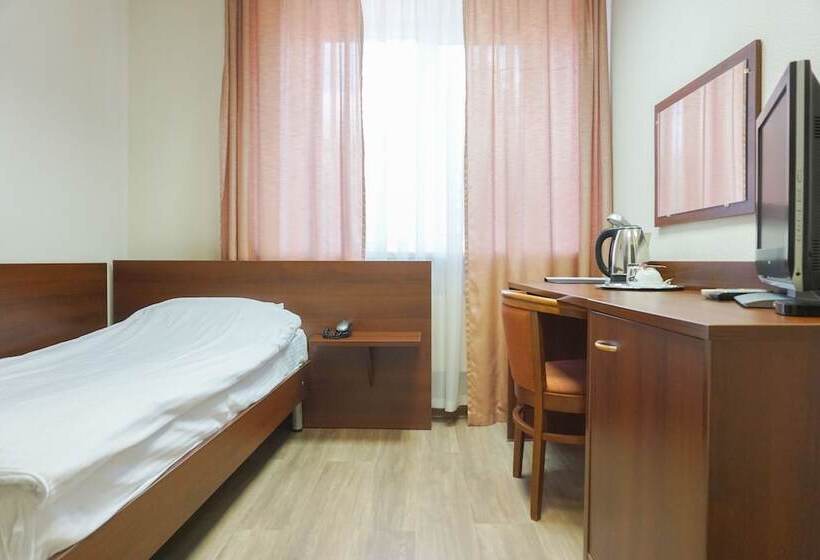 اتاق استاندارد یک نفره, City Hotel