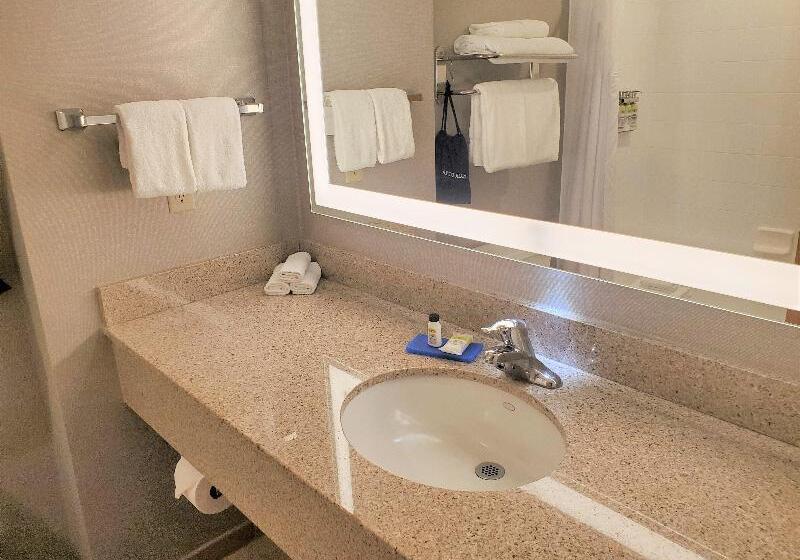 Полулюкс Вид на Бассейн, Marriott Residences Salgados Resort, Algarve