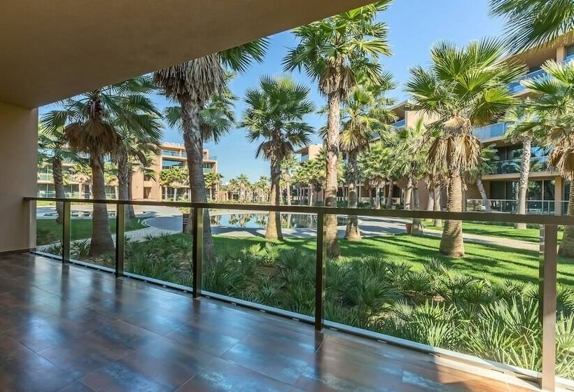 Полулюкс Вид на Бассейн, Marriott Residences Salgados Resort, Algarve