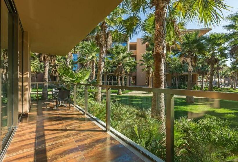 Люкс Вид на Бассейн, Marriott Residences Salgados Resort, Algarve