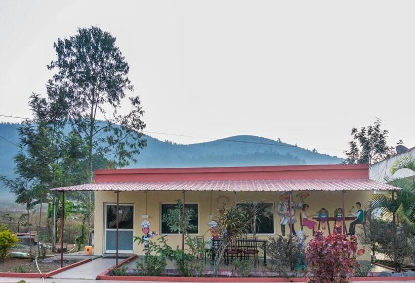 Семейный Номер, At Home Prakruthi Resorts