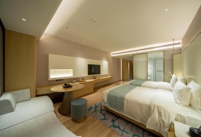 Номер Deluxe Вид на Сад, Wyndham Garden Jinjiang