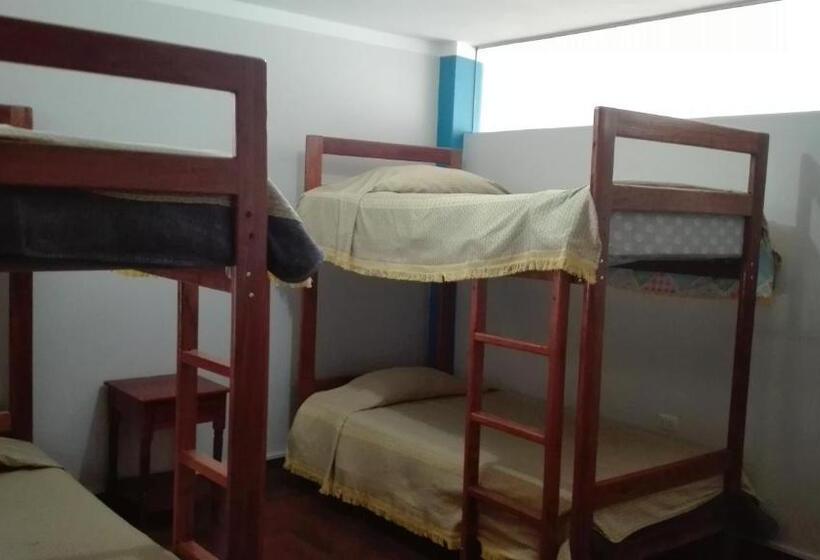 تختخواب در اتاق مشترک, Hostel Puno Backpackers