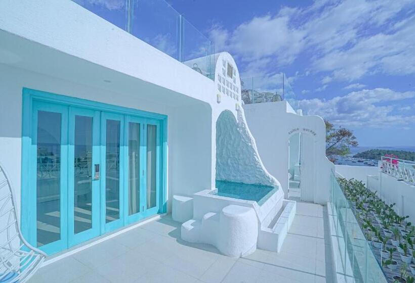 Вилла с 1 спальней и бассейном, Loccal Collection Hotel Komodo