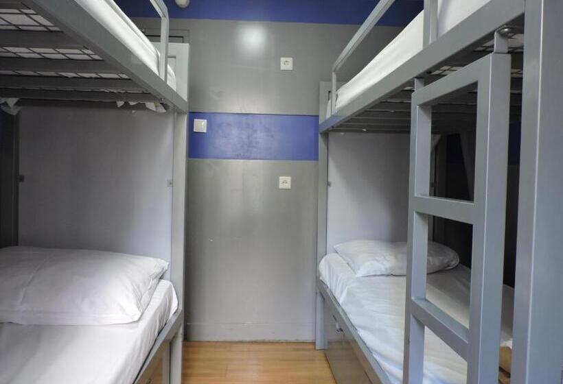 공동 객실, The White Tulip Hostel
