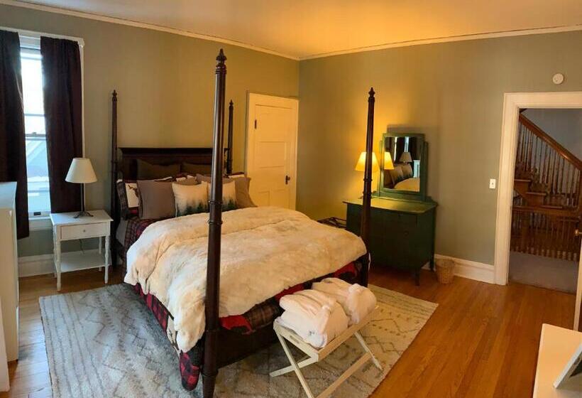 Люкс Повышенной Комфортности, Franklin Manor Bed And Breakfast