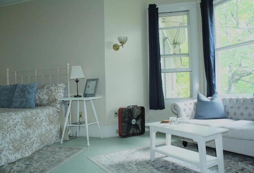Номер Deluxe, Franklin Manor Bed And Breakfast