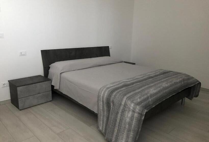 اتاق استاندارد, Roomscarli
