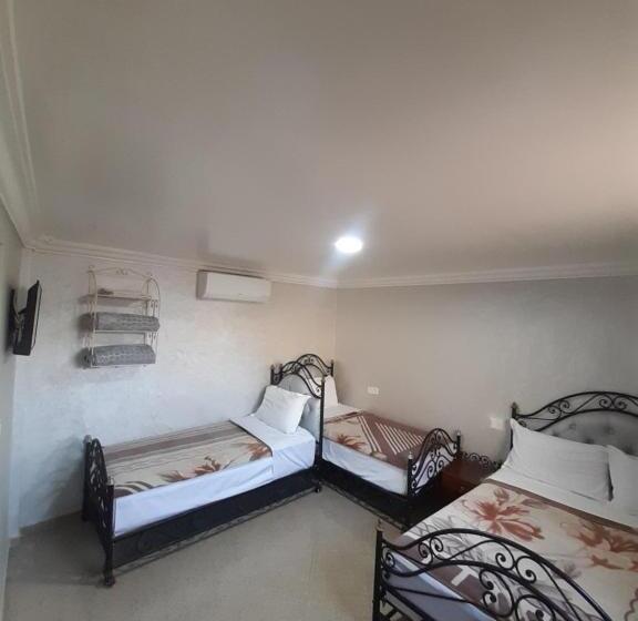 اتاق استاندارد چهار تخته, Salem Leksor