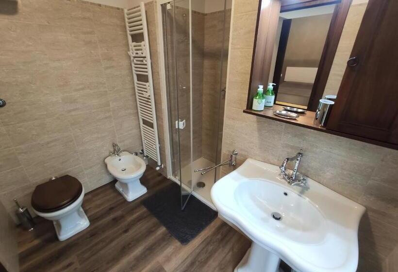 Номер Стандарт с Балконом, B&b Il Fienile