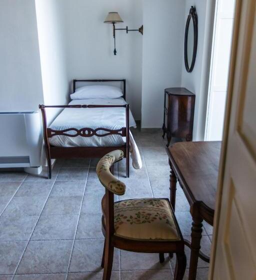 Quarto Standard com Terraço, Palazzo Cantarella Stella Cilento