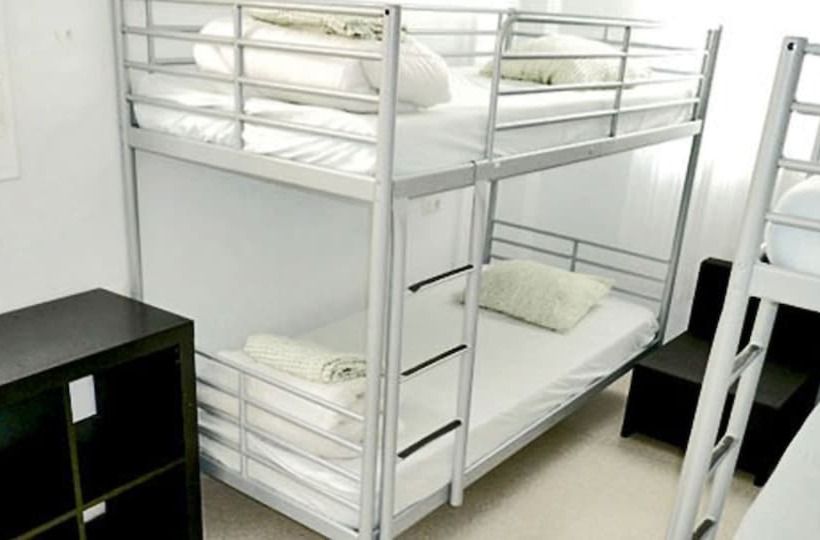 تختخواب در اتاق مشترک, Cádiz Inn Hostel