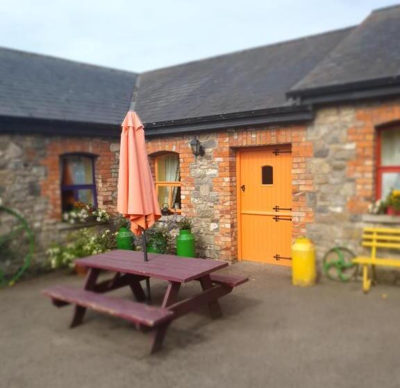 Апартаменты 1 Спальня, Slane Farm Hostel, Cottages And Camping
