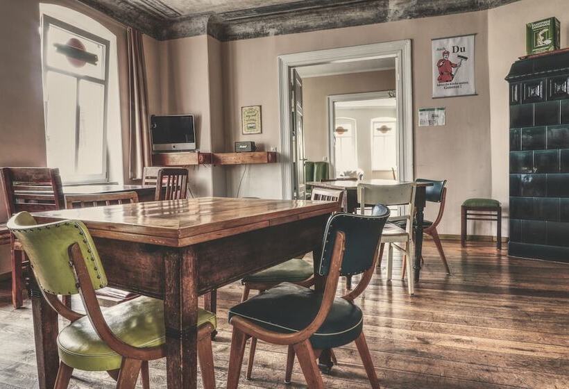 Номер Стандарт Совместная Ванная, Opera Hostel