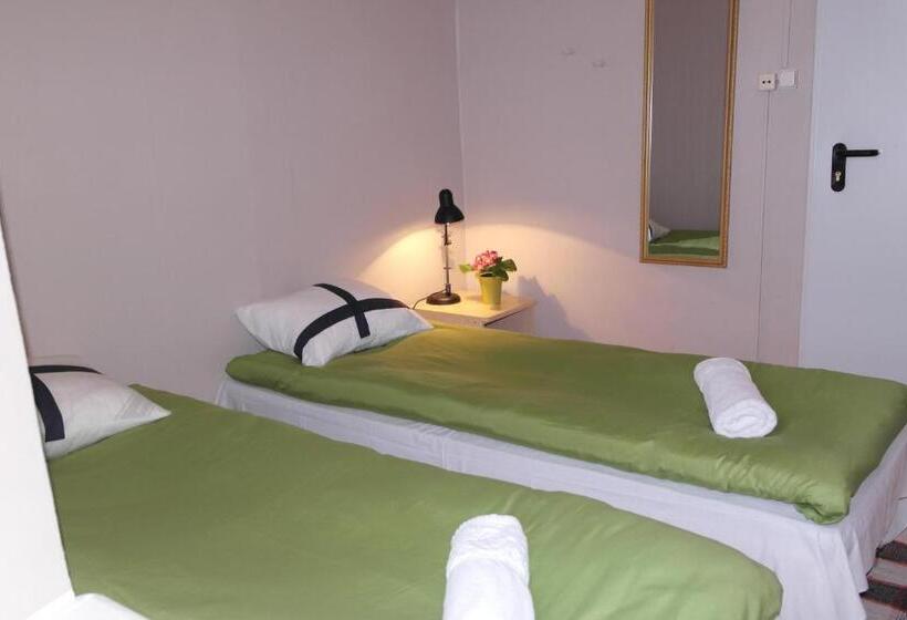 اتاق استاندارد, Zinc Old Town  Hostel