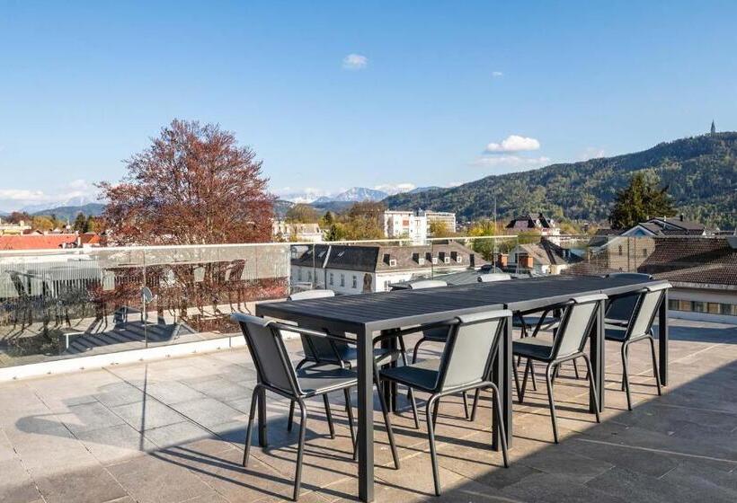 سوییت خانوادگی, Luxury Apartment Monte Carlo