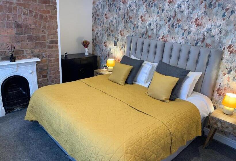 Escritório Deluxe, 46 Ashfield Rd, Altrincham