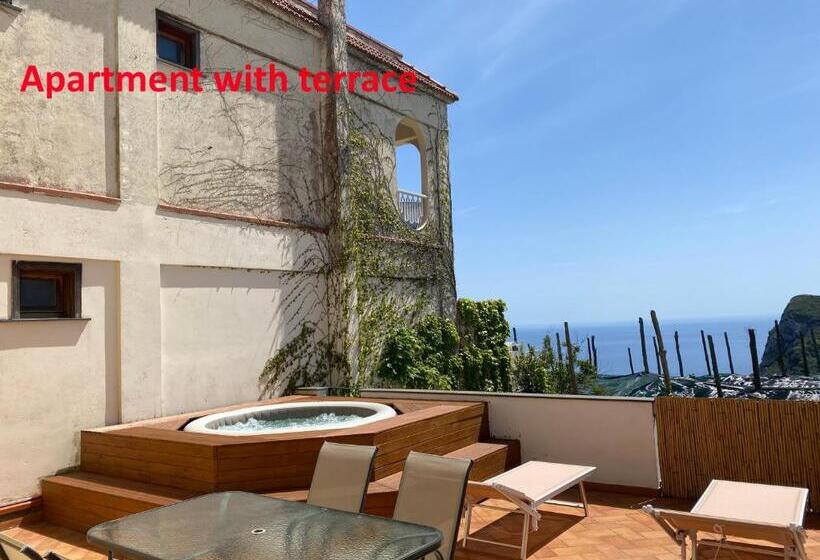 آپارتمان 1 خوابه با تراس, Villa Mariel Suites & Apartment