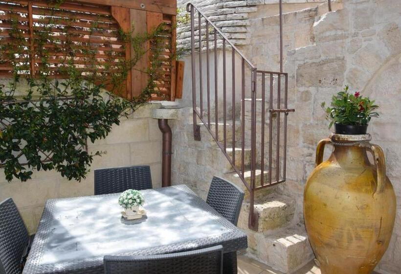 Quarto Familiar, Quei Trulli Divini