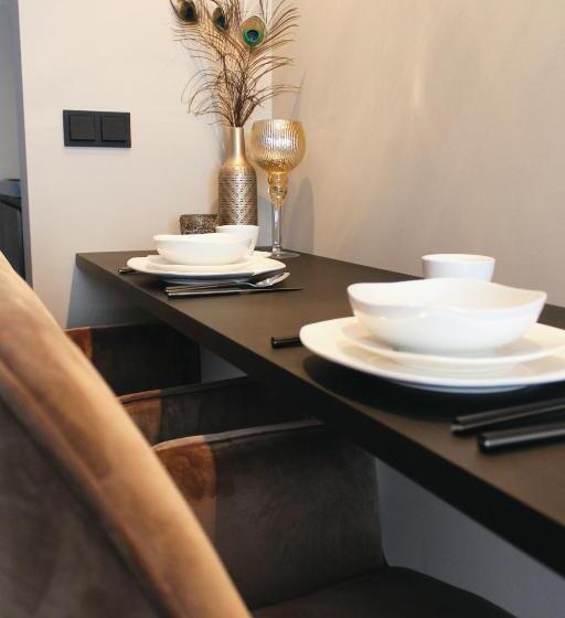 디럭스 스튜디오, Stadshotel Weert