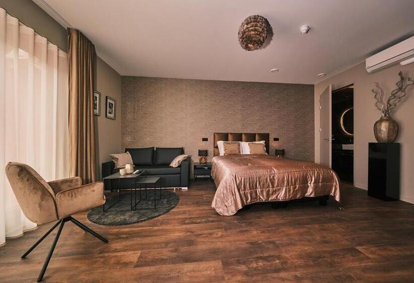 디럭스 스튜디오, Stadshotel Weert