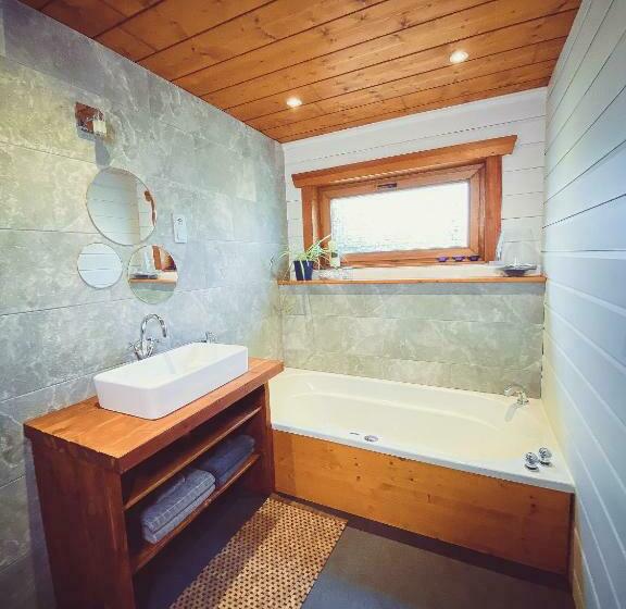 Номер Стандарт с Балконом, Nîdwazô   Ecolodge & Maison D Hôtes