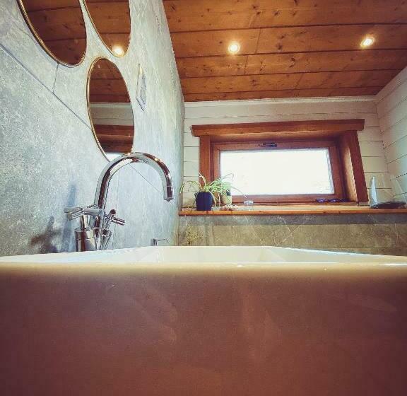 Номер Стандарт с Балконом, Nîdwazô   Ecolodge & Maison D Hôtes