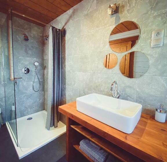 Номер Стандарт с Балконом, Nîdwazô   Ecolodge & Maison D Hôtes