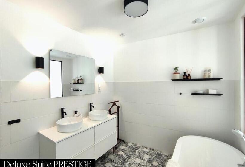 Люкс Повышенной Комфортности, Le Prince   Maison D Hôtes