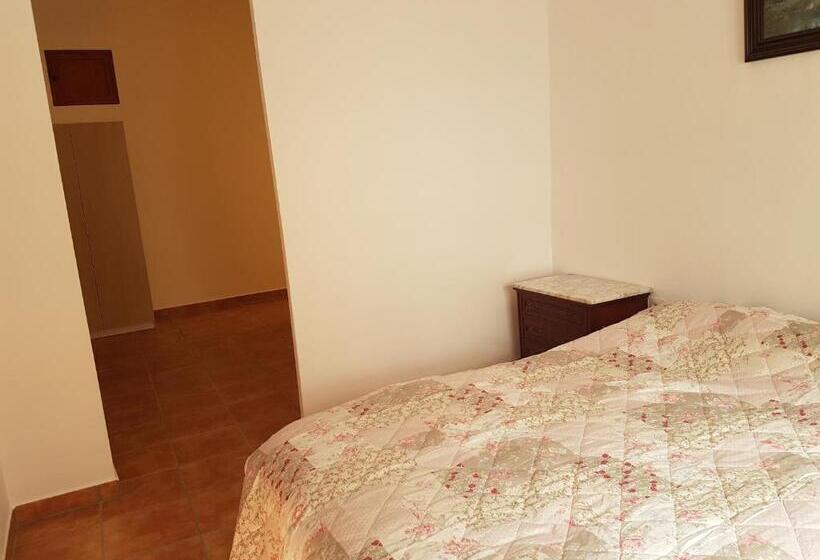 Номер Стандарт, Bed & Breakfast Bellreguard