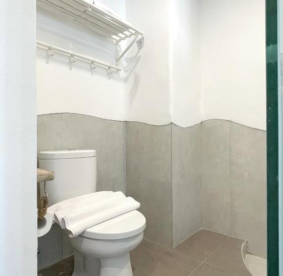 Номер Deluxe Вид на Бассейн, Khaiyyara Jimbaran Bali